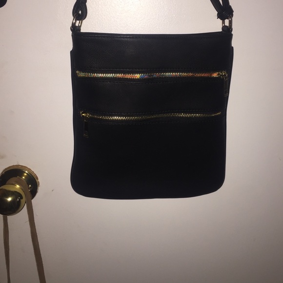 Brand new shoulder bag