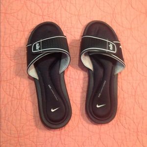 Nike Slides