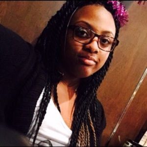 Meet your Posher, Reagan