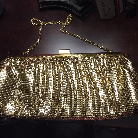 Whiting & Davis Gold Mesh Evening Bag - Picture 2 of 3