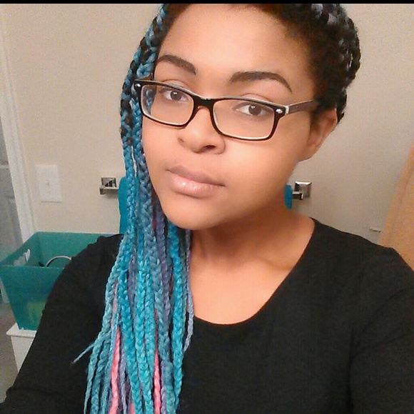 Meet your Posher, Natalie - Picture 1 of 1