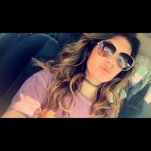 Meet your Posher, Haley