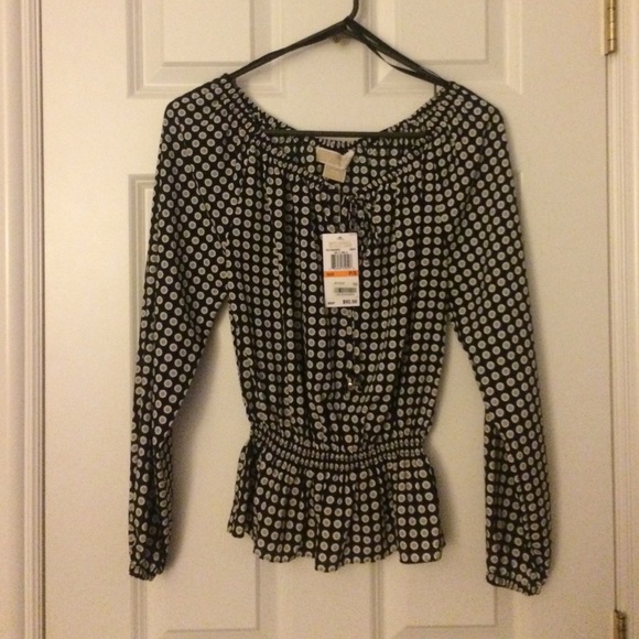Michael kors new circle patterned top