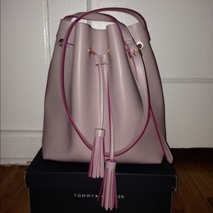 Steve madden Crossbody fucshia and gray tassel