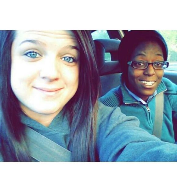 Meet your Posher, Cheyenne - Picture 1 of 1