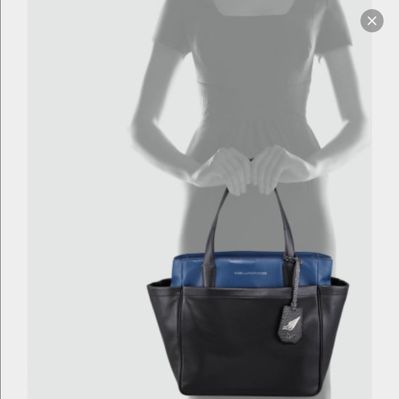 Diane Von Furstenberggray metallic bag Auth $498