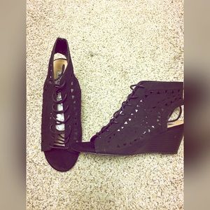 Black lace up wedge size 8