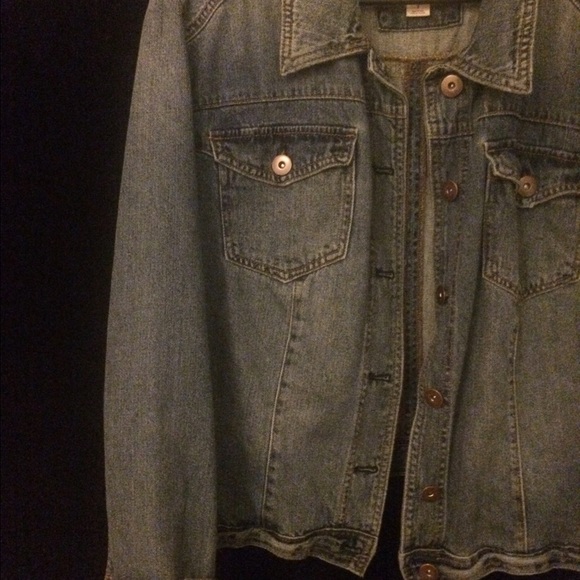 Vintage oversized denim jacket.