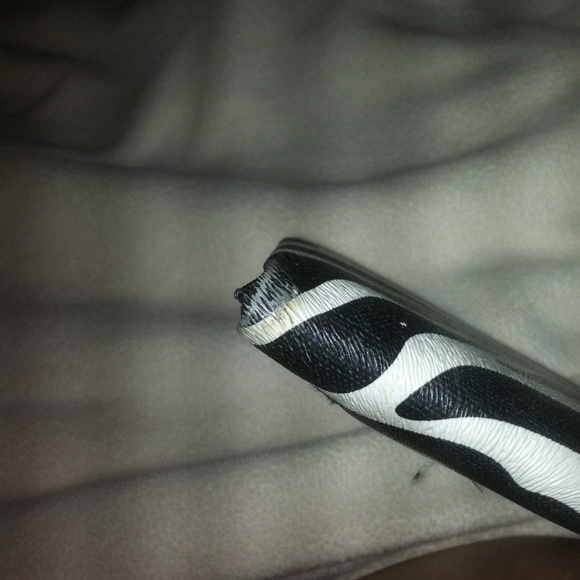 Zebra pattern wallet - Picture 4 of 4