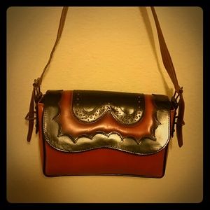 Very Unique Hand Made purse by LaTinas
