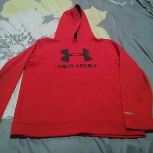 Boys under armour sweatshirt