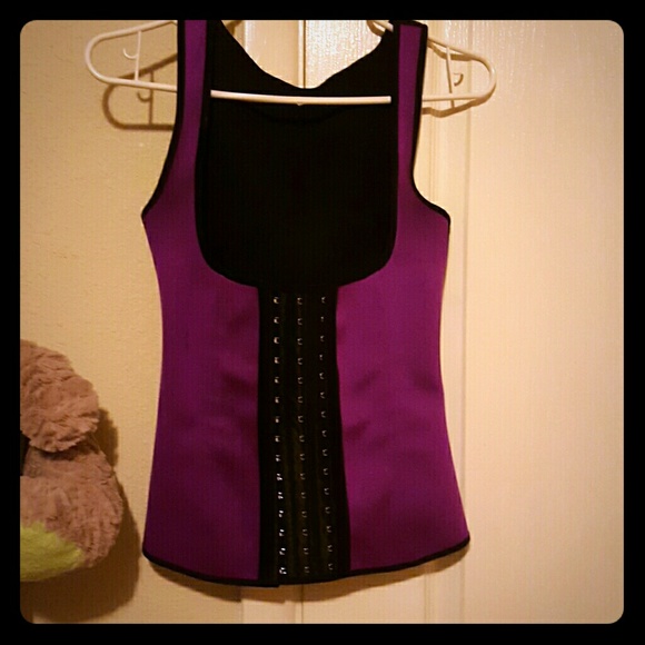 Vest waist trainer great quality!!