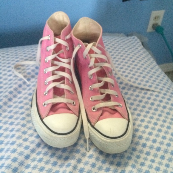Pink high top converse