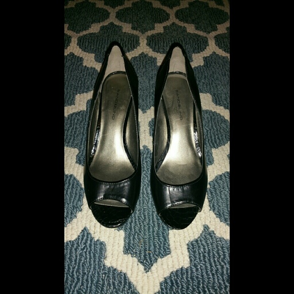 Black platform heels ♡