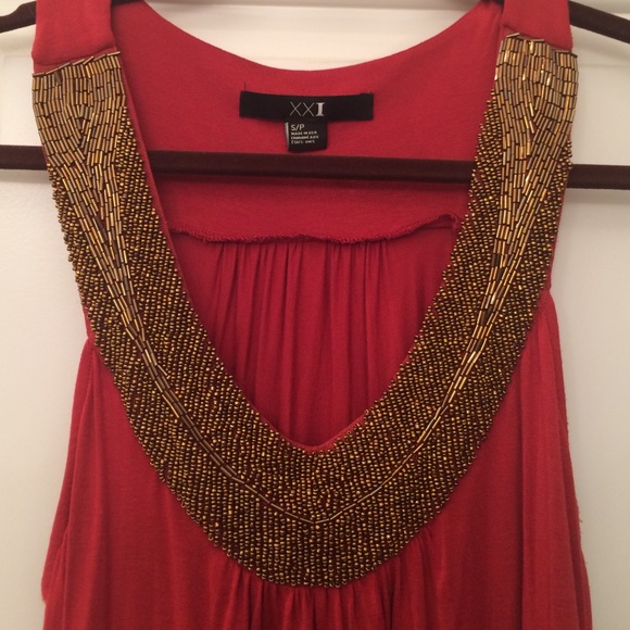 ⛔️⛔️SOLD⛔️⛔️⛔️Forever 21 beaded slouch tank