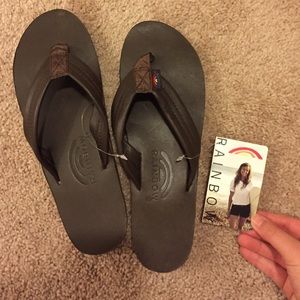 Brand new Rainbow flip flops size 7.5-8.5