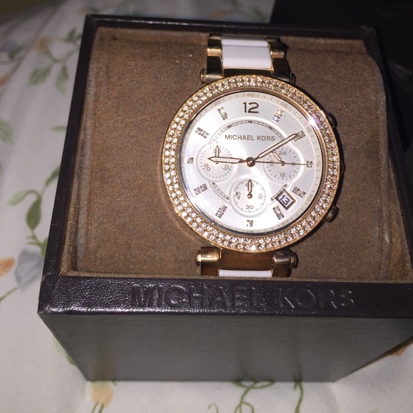 Mk watch 💜