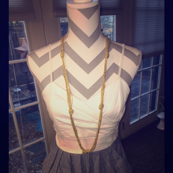 NWT Great Gift!- Knotted golden chains