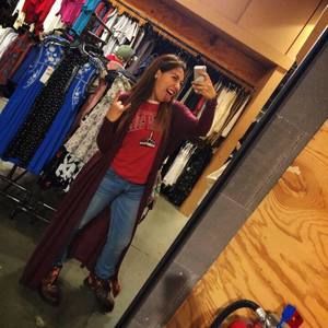 Meet your Posher, Zuly