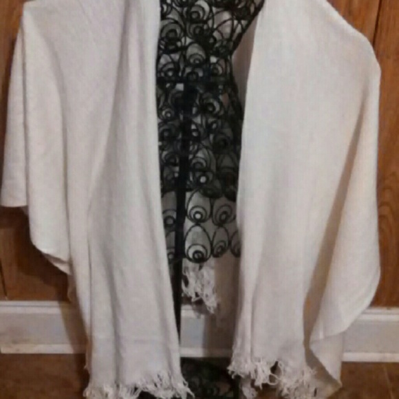 Wrap - Picture 1 of 1