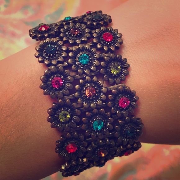 Multicolor rhinestone bracelet