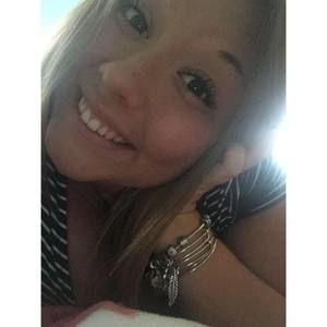 Meet your Posher, Katelyn