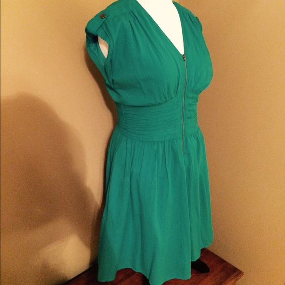 FINAL PRICE ~ Lovely Dress Barn dress 👠