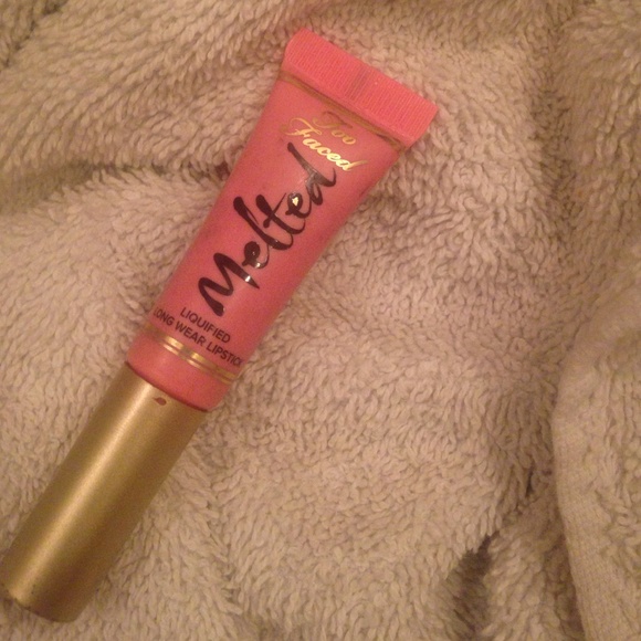 Too faced melted peony sample- FREE WITH PURCHASE