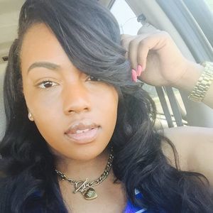 Meet your Posher, Indigo