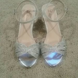 Sequins shoes