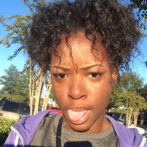 Meet your Posher, Kierra