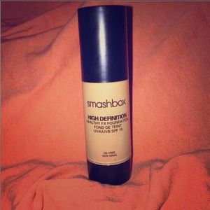 Smashbox High Definition Foundation