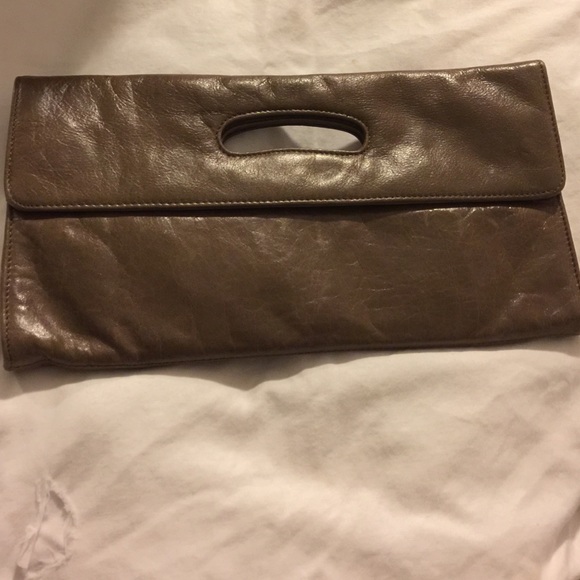 Hobo Clutch