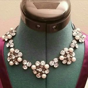 NWT Badgley Mischka crystal pearl flower necklace