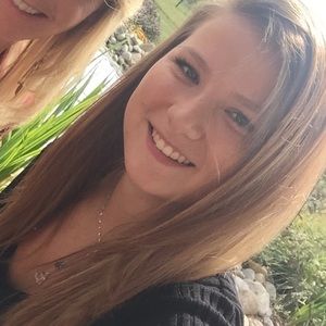 Meet your Posher, Bekki