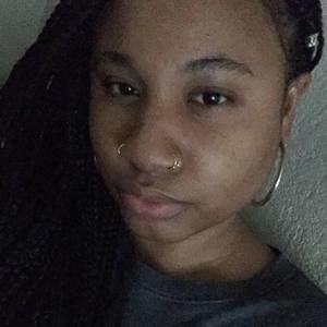 Meet your Posher, Summer