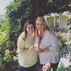 Meet your Posher, Abby