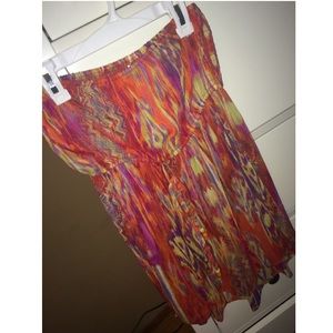 Psychedelic strapless top!