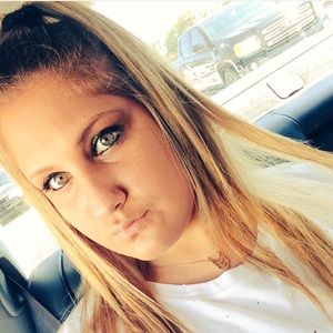 Meet your Posher, Kara