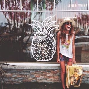 Meet your Posher, Jacqueline