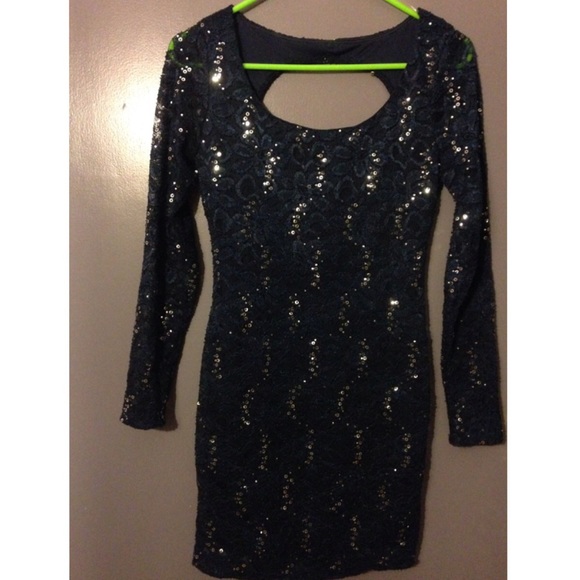 Dark blue sequined medium homecoming dress