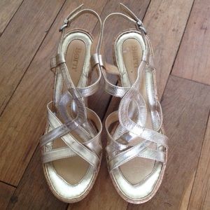 Born Gold Wedge Sandals