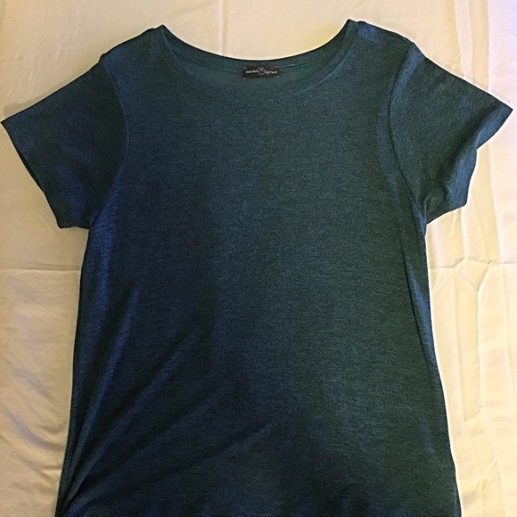 Hi-Lo Short Sleeve Top