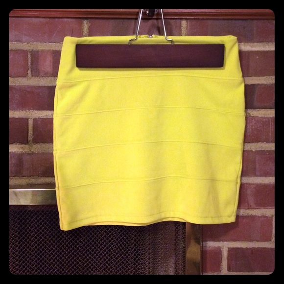 Bandage mini skirt