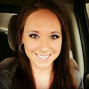 Meet your Posher, Veronica