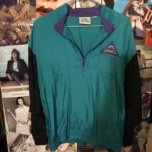 💨✨Original vintage Active windbreaker✨💨