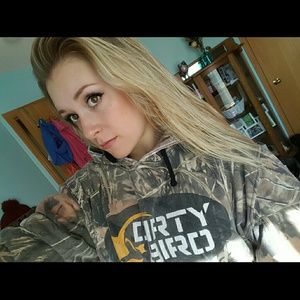 Meet your Posher, Sara