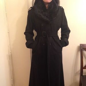 Elegant long wool trench coat size 10-12