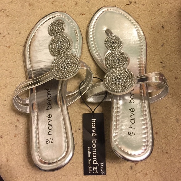 Embellished silver wedge