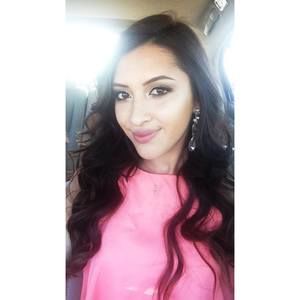 Meet your Posher, Yesica